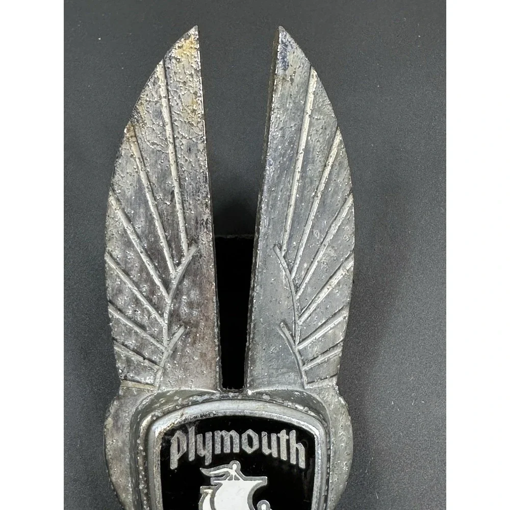 VTG OEM Mopar Plymouth Chrysler Motors Product Hood‎ Radiator Emblem Badge 1935